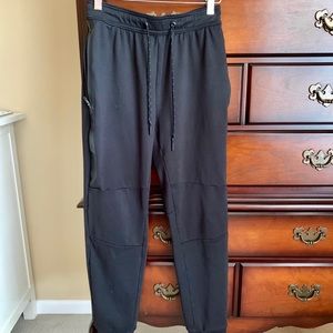 American Eagle Flex Joggers Small LOT